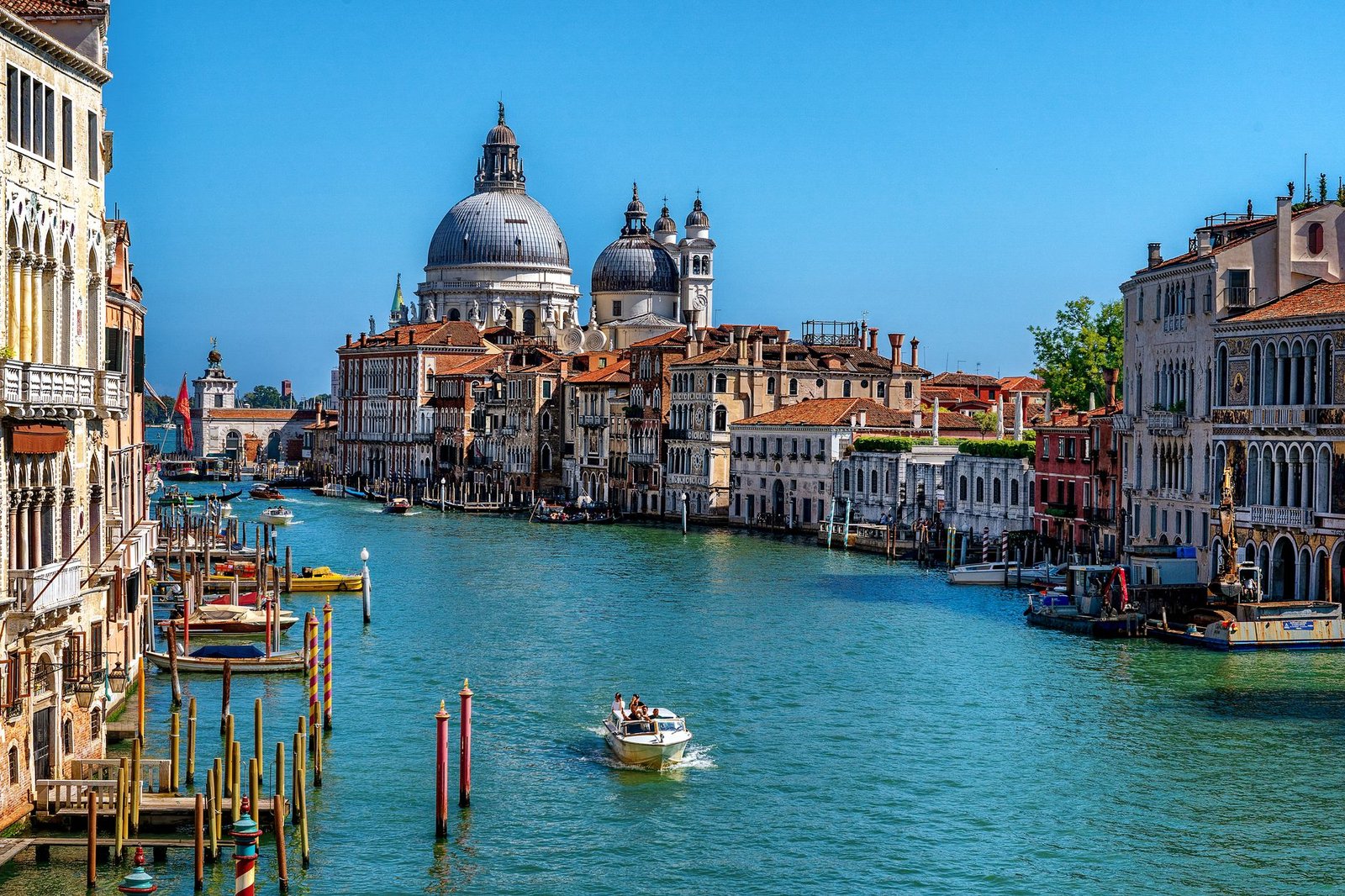 The Ultimate Guide For A European Vacation